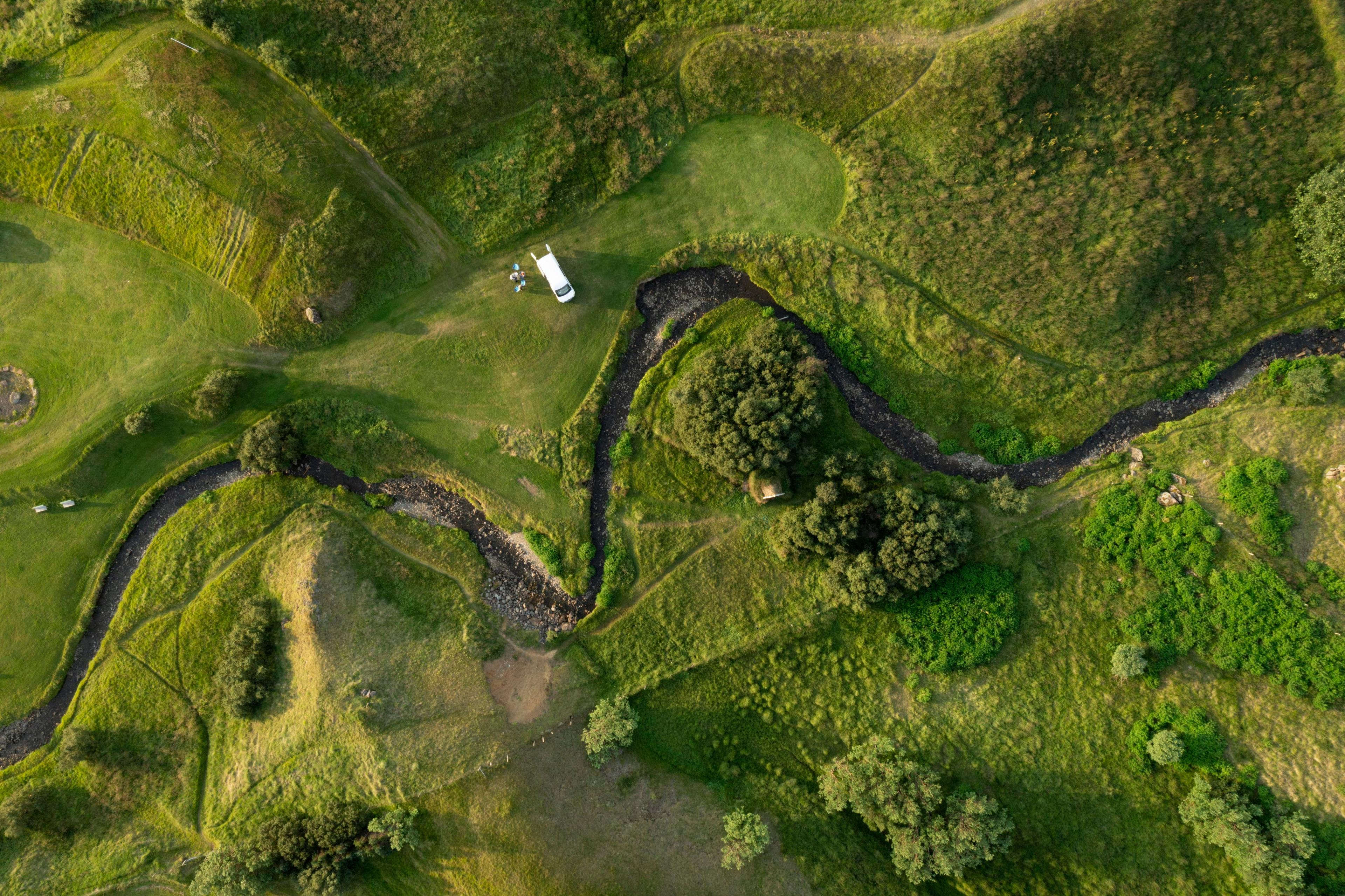 Drone-quality satellite imagery.